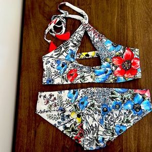 Vince Camuto Floral Bikini